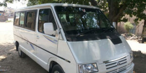 hire-a-mini-vans-13-seater-tata-winger